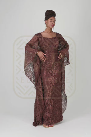Robe élégante dentelle marron doublure satin fait main sénégal - tenue africaine femme cérémonie